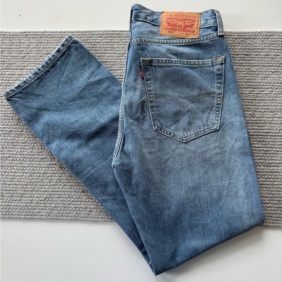 Levi’s 505 Medium Blue Denim Straight Leg Jeans Size 31 x 30 - Picture 1 of 11
